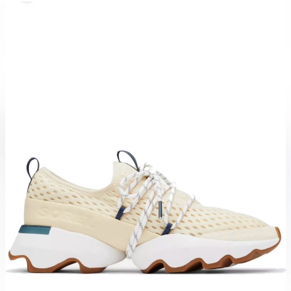 Sorel Kinetic Impact Sneakers – Cream/Blue Women’s 9.5 Preowned